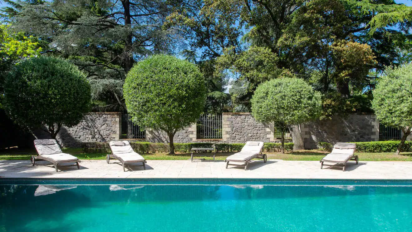 Pezenas luxury villa to rent France