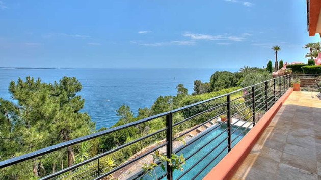 Private villa near Cannes