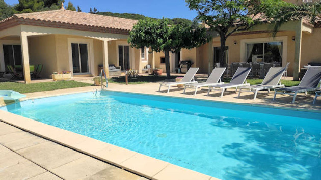 pet-friendly holiday home in South France with private pool