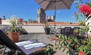 Rooftop apartment rental in Beziers Southern France