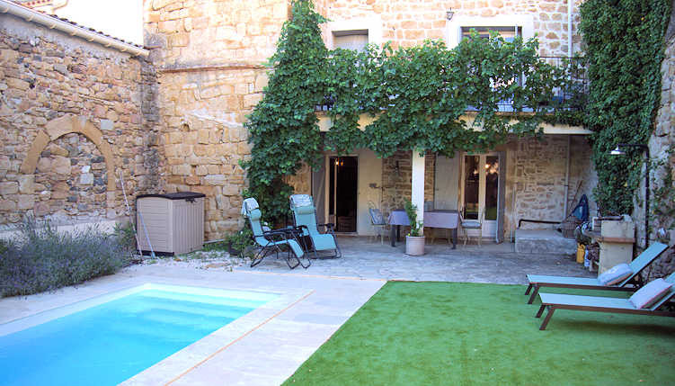Chez Patrick - location de vacances de charme Languedoc avec piscine Sud de la France