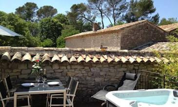 La Jonquille - peaceful South France rentals with pool